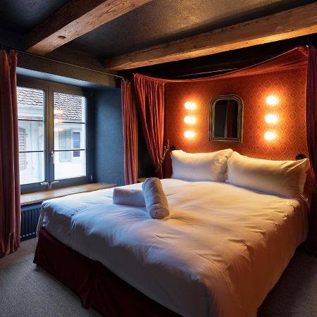 Peanut Medieval Lodge แซ็ง-ตูร์ซาน ภายนอก รูปภาพ
